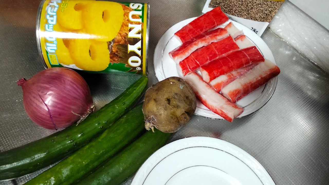 Make Potato Salad with Pineapple and Cucumber
