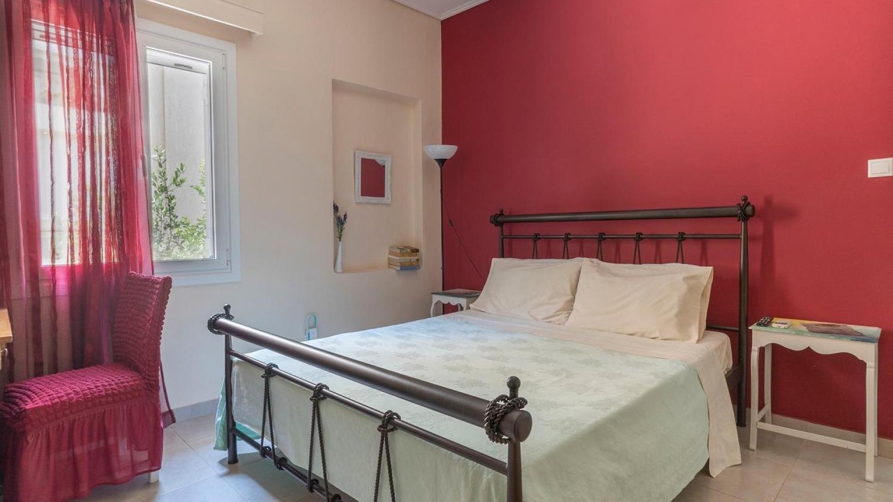 Casa Bonita, House with Private Entrance and Garden, between center and sea | Greece ⭐