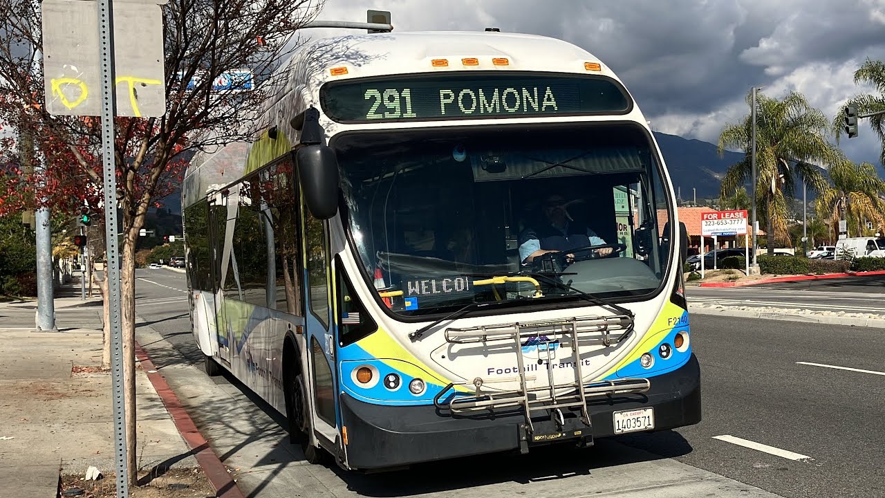 Foothill Transit 2013 NABI 42-BRT CNG #F2140