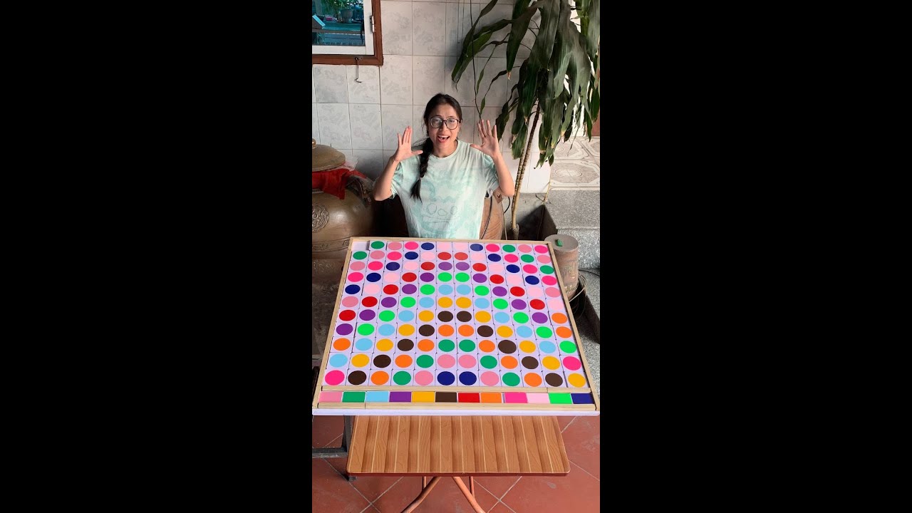 Puzzle sort ball level medium smooth colors