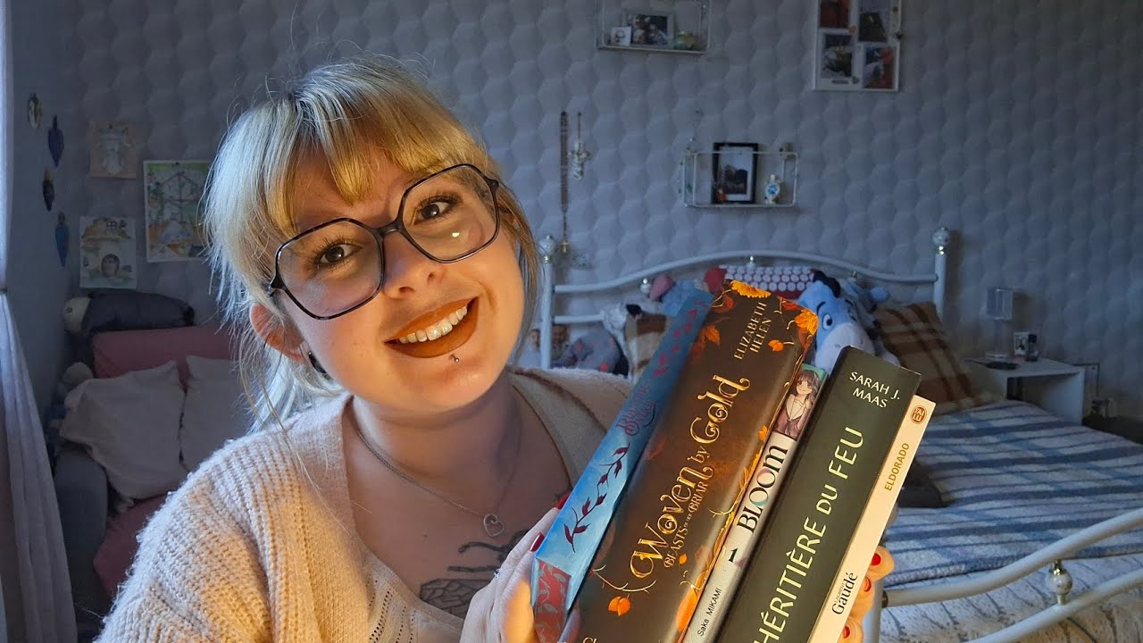 ASMR  Mes dernières lectures Tapping Book 