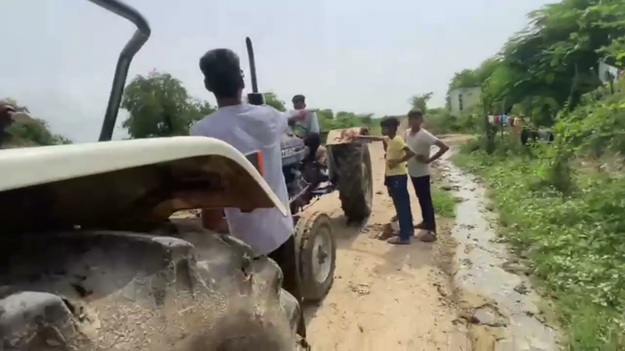 #Kohinoor# vs #farmtrac#tochan #
