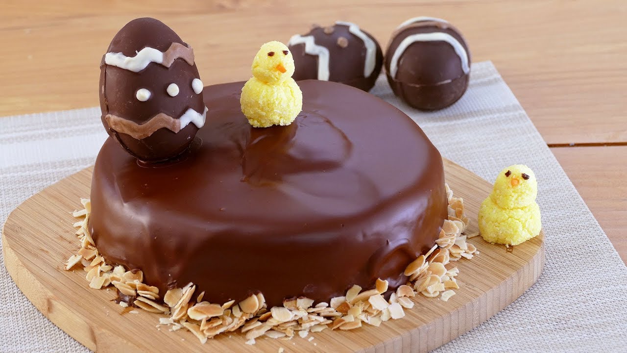 MONA de PASCUA de CHOCOLATE 🍫 con HUEVOS DE PASCUA y dulces POLLITOS de COCO 🐣- Cocinatis