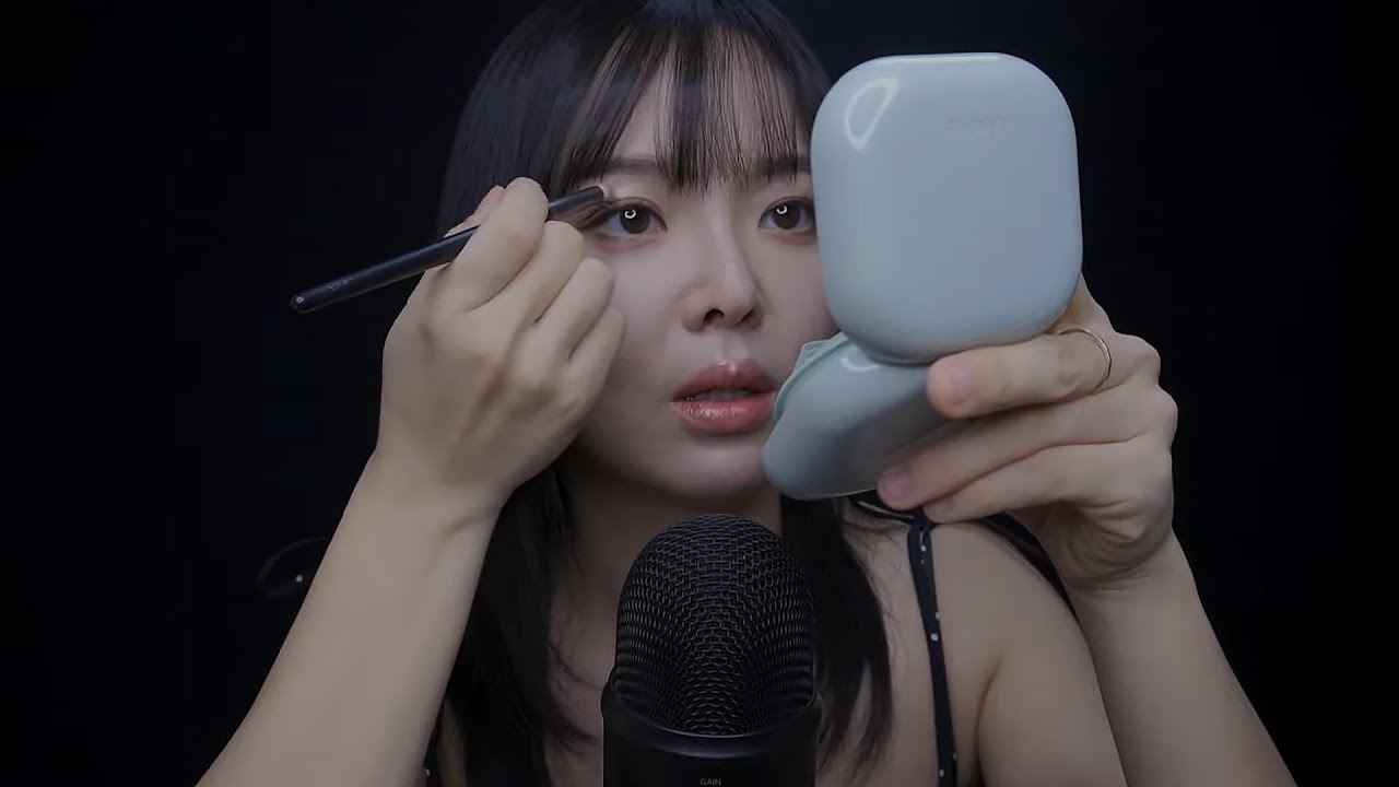 ASMR делаю макияж спустя 3 года