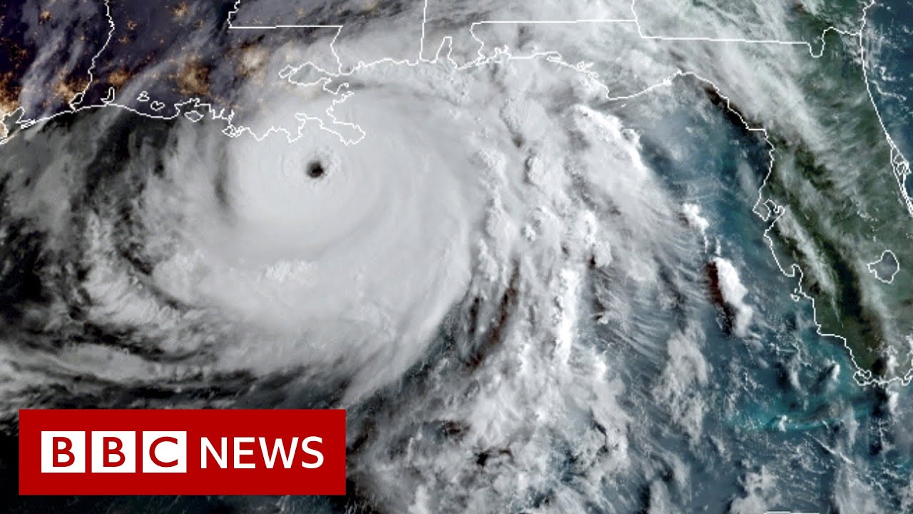 Thousands in US flee as Hurricane Ida bears down on Louisiana - BBC News