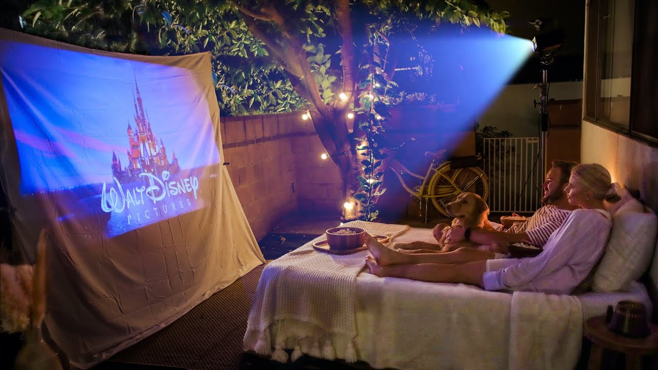 Outdoor Movie DATE NIGHT!!!