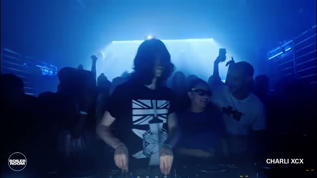 So I (PRE-Remix) - Charli XCX feat. a. g. cook