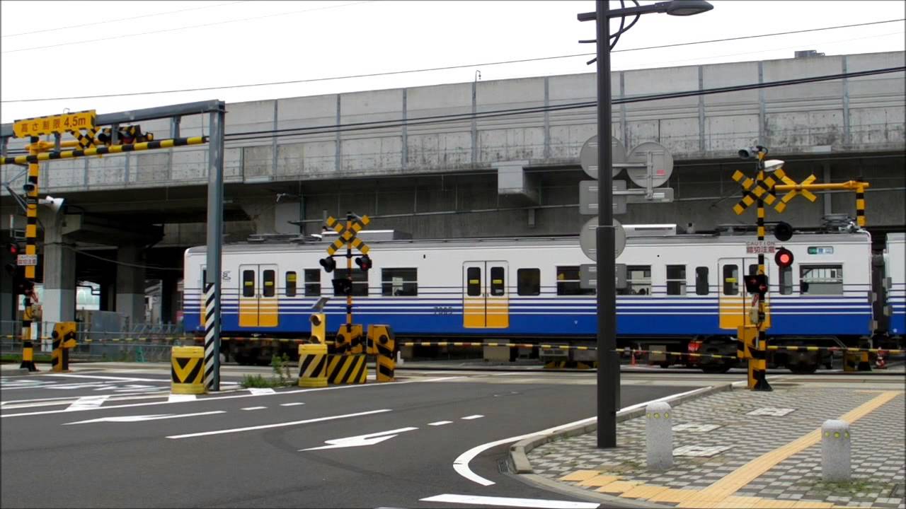 えちぜん鉄道 新福井駅 踏切