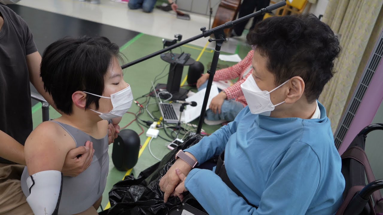 『心と地 -さ迷える愛・急』9/26稽古　（態変の創り方・金滿里の仕事・その１）