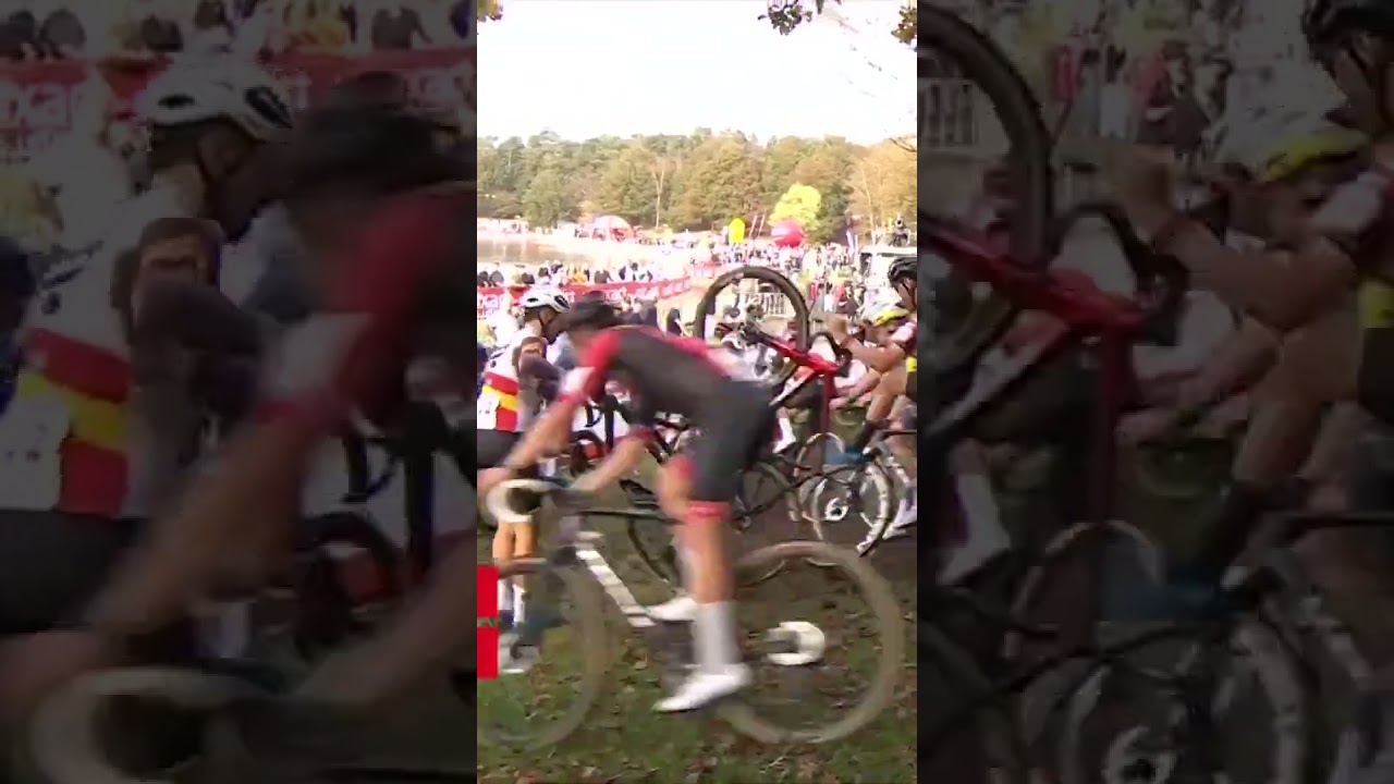 Felipe Orts crashes heavily, but goes on to finish fifth!  #homeofcycling #cyclocross