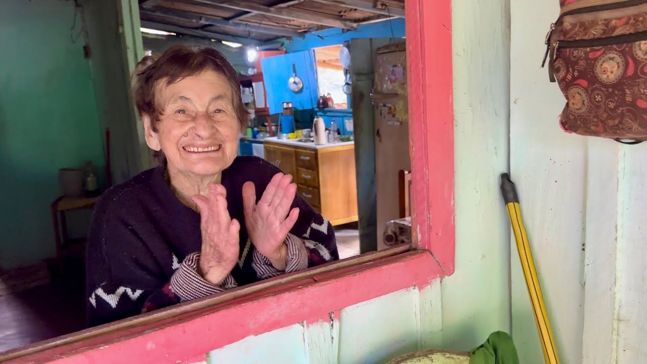 Com 92 anos Vivendo na roça na região de Congonhinhas Paraná…