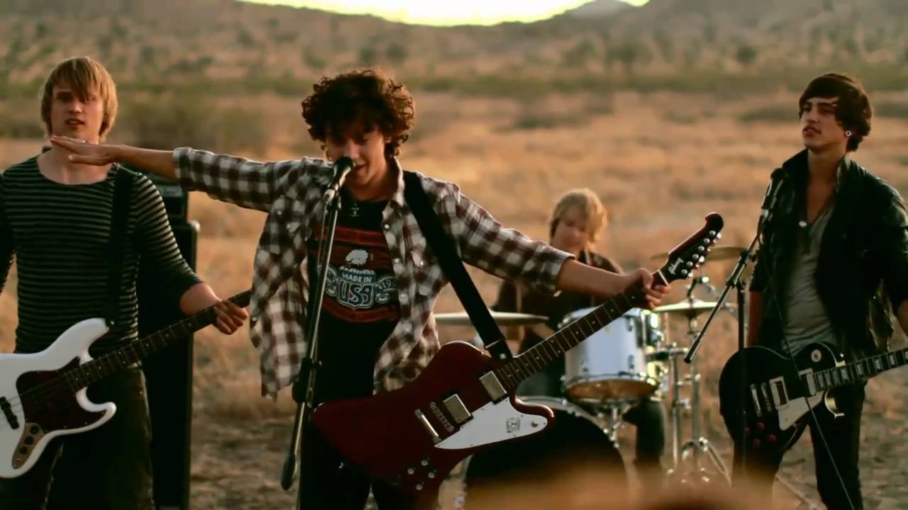 The Black Pony - Boys Are Crazy (HQ)