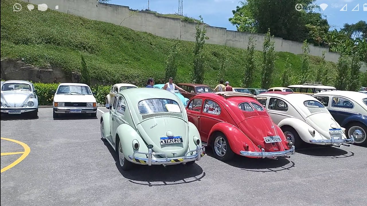 um carro de fam&iacute;lia, Fusca 1956, seu atual dono saiu da maternidade nele.