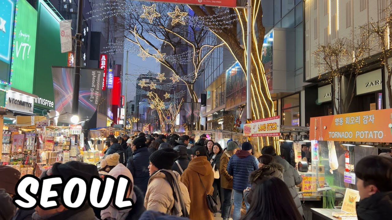 Myeongdong Christmas Walk. Seoul City Korea 4k City Tour