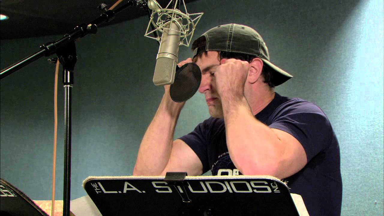 Sam Witwer discusses voicing Darth Maul on Star Wars: The Clone Wars