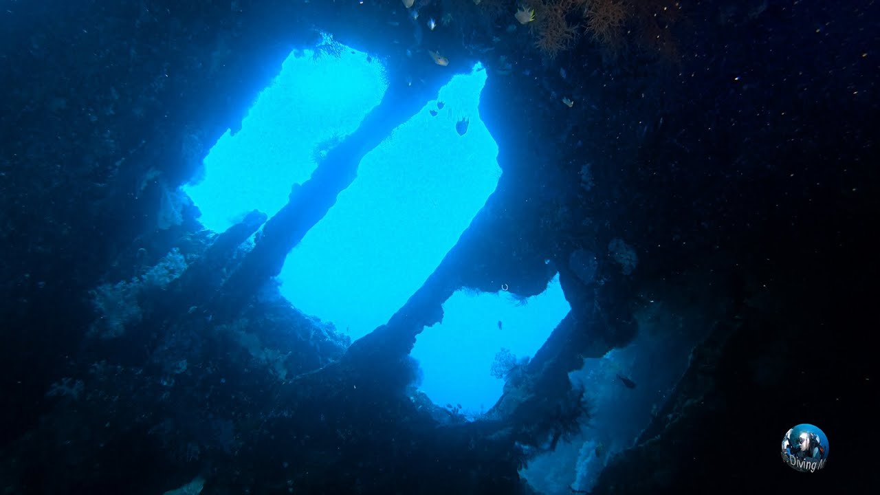 BALI / Tulamben / USAT Liberty Wreck Dive Part 1 of 2  (4k)    Magic Diving Moments