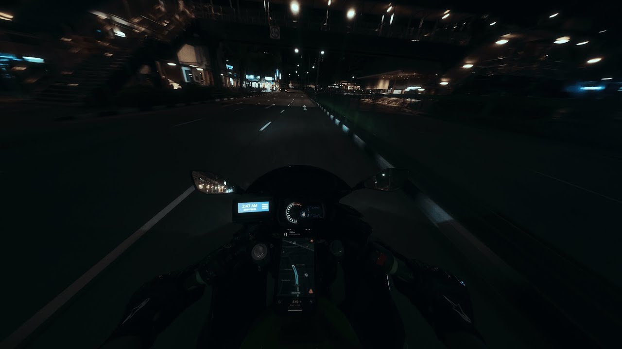 craving bread at 2am | Kawasaki Ninja 400