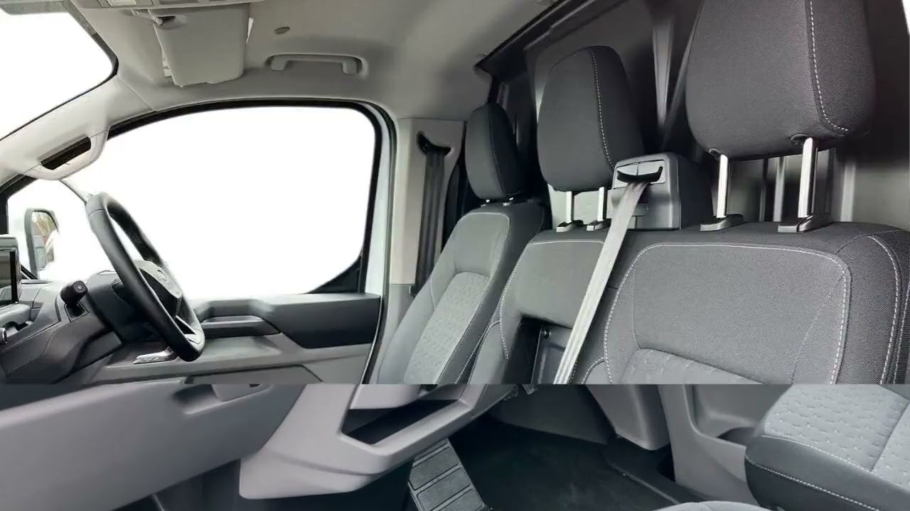 Ford Custom V710 L2 Limited AUTO in Frozen White