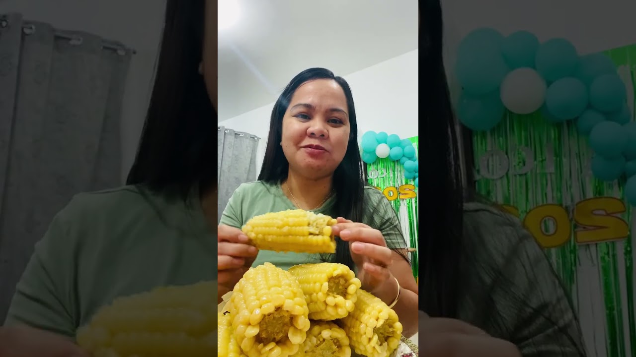 Eating corn #food  #corn 