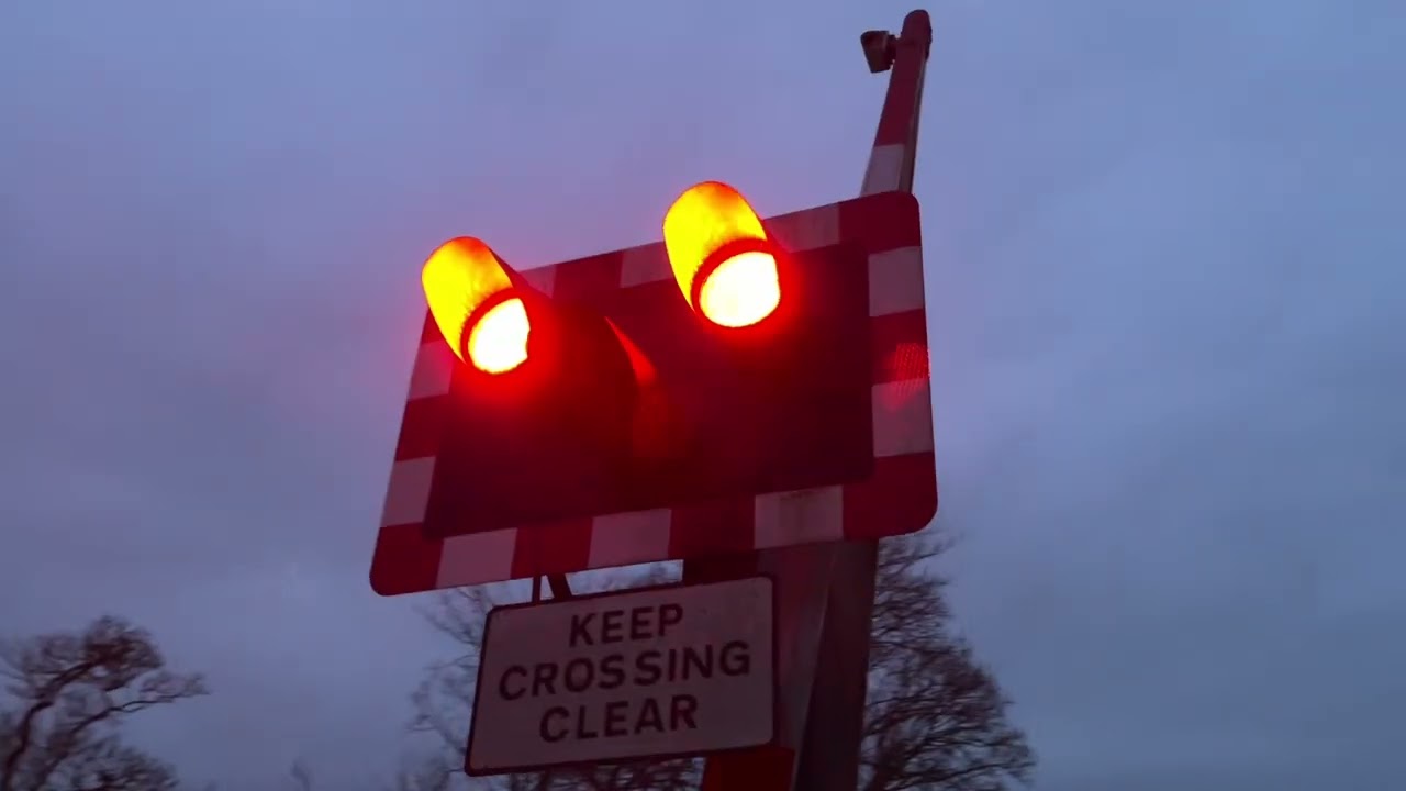 Post Office Lane Level Crossing (06/03/2026)