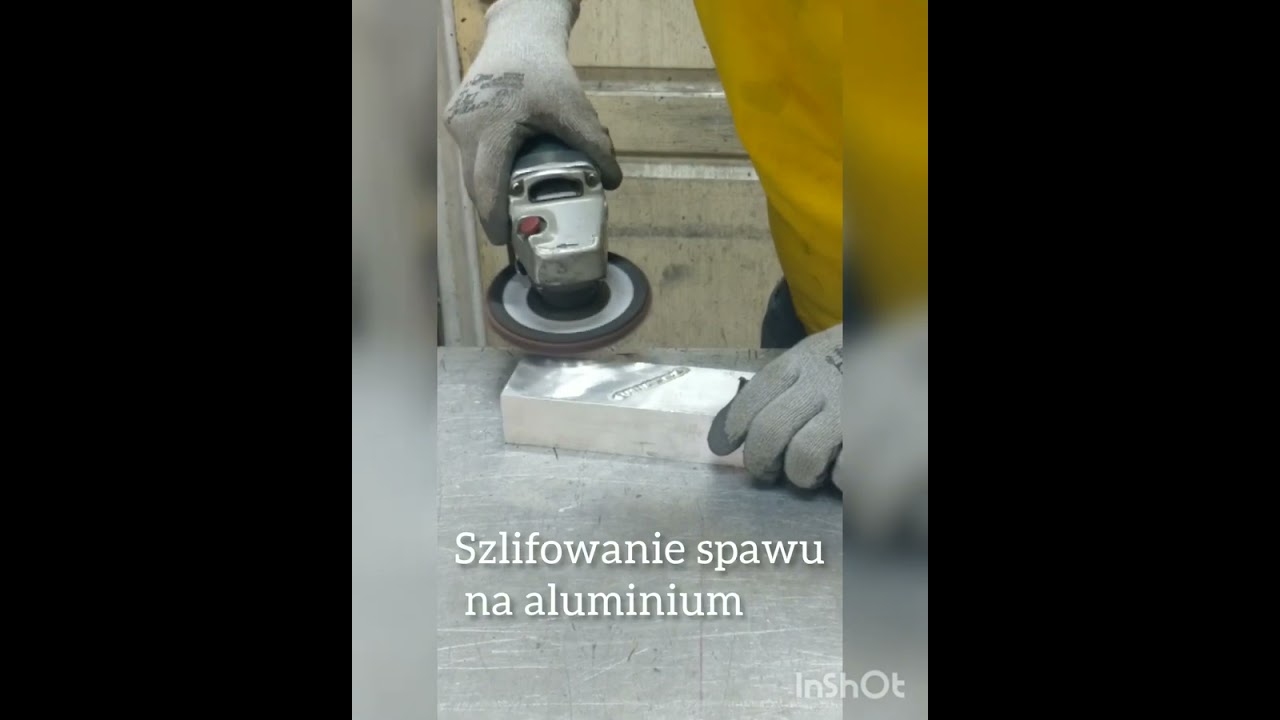 Szlifowanie aluminium - lamelka z siatki ściernej.