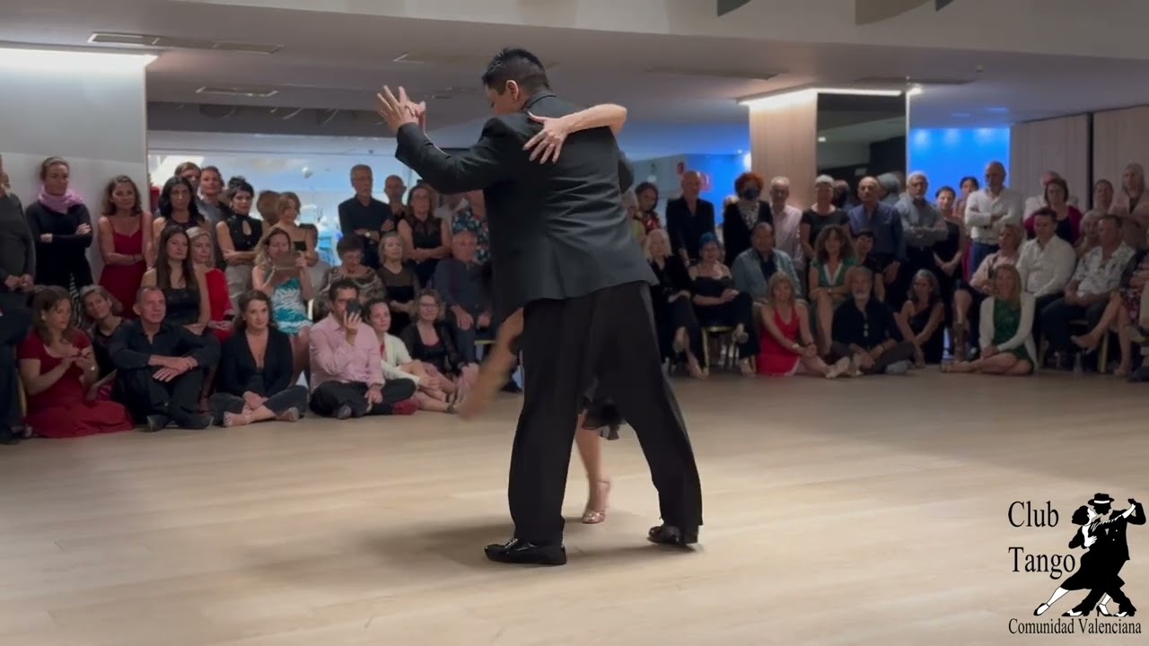 Carlitos Espinoza & Agustina Piaggio 1;  XXI Encuentro Club Tango Comunidad Valenciana 12/10/24