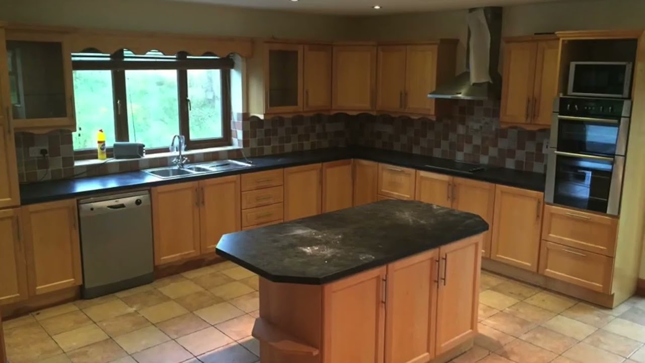 Painted kitchens in the cork area!