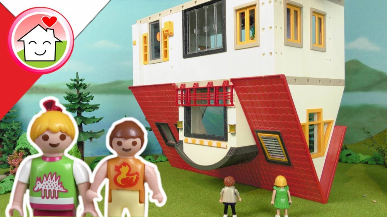 Playmobil po polsku Dom do g&oacute;ry nogami - Rodzina Hauserow