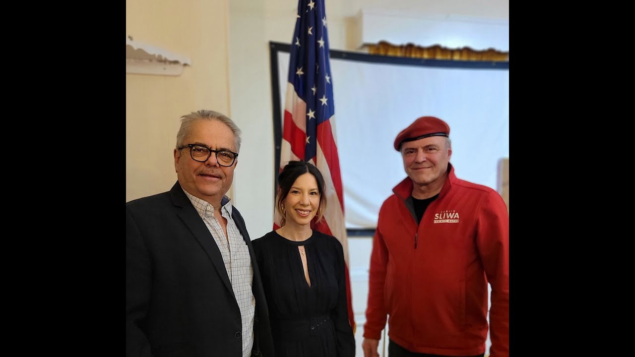 In Astoria welcoming the new Republican Club & sharing words of wisdom about New York City politics