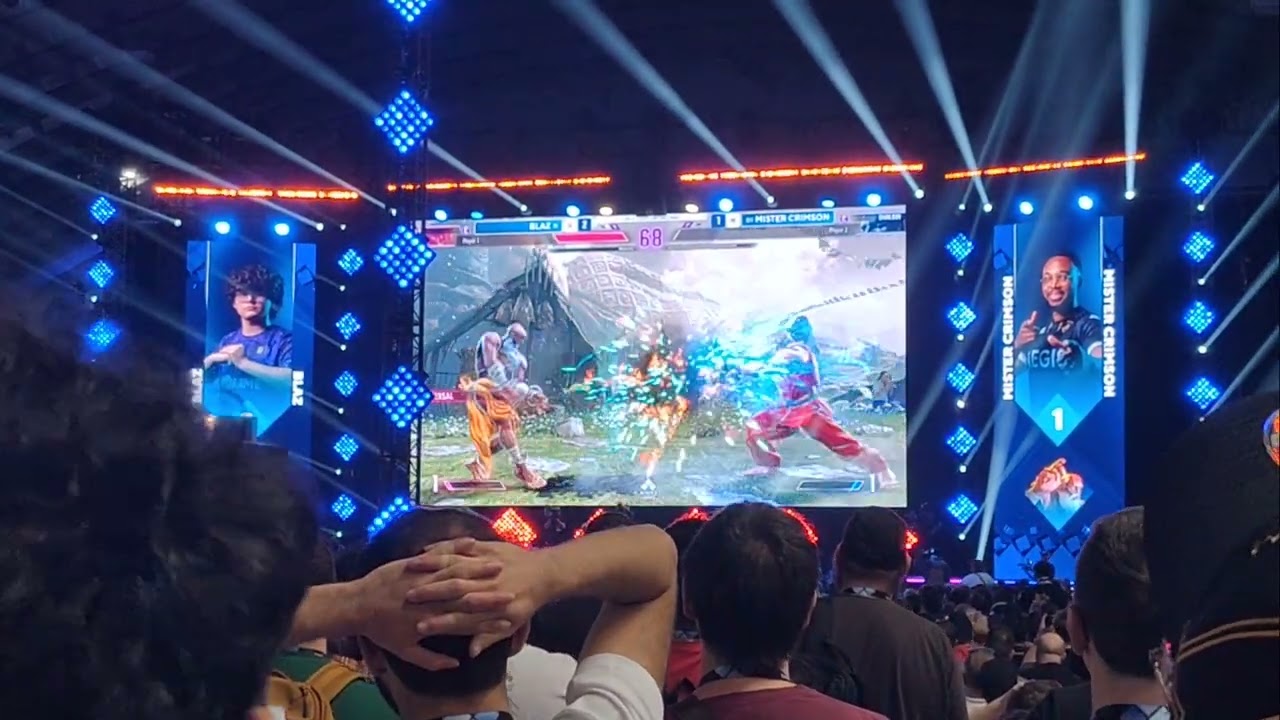 Mister Crimson clutch comeback vs Blaz - Evo 2025 Street Fighter 6
