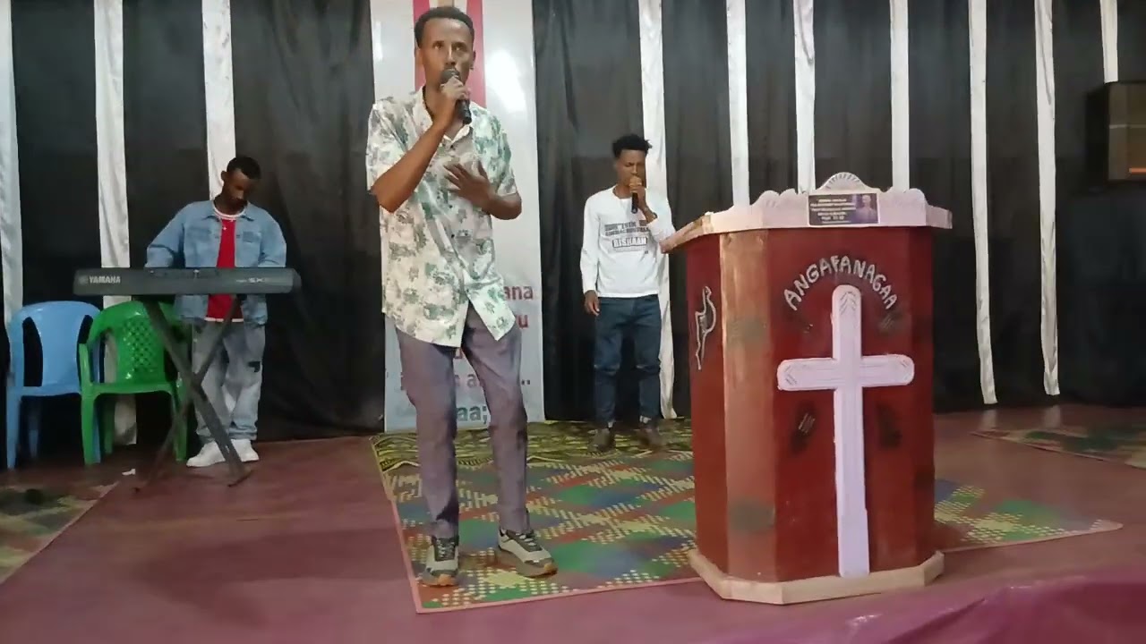 Worship time with Yohanis Mathewos
