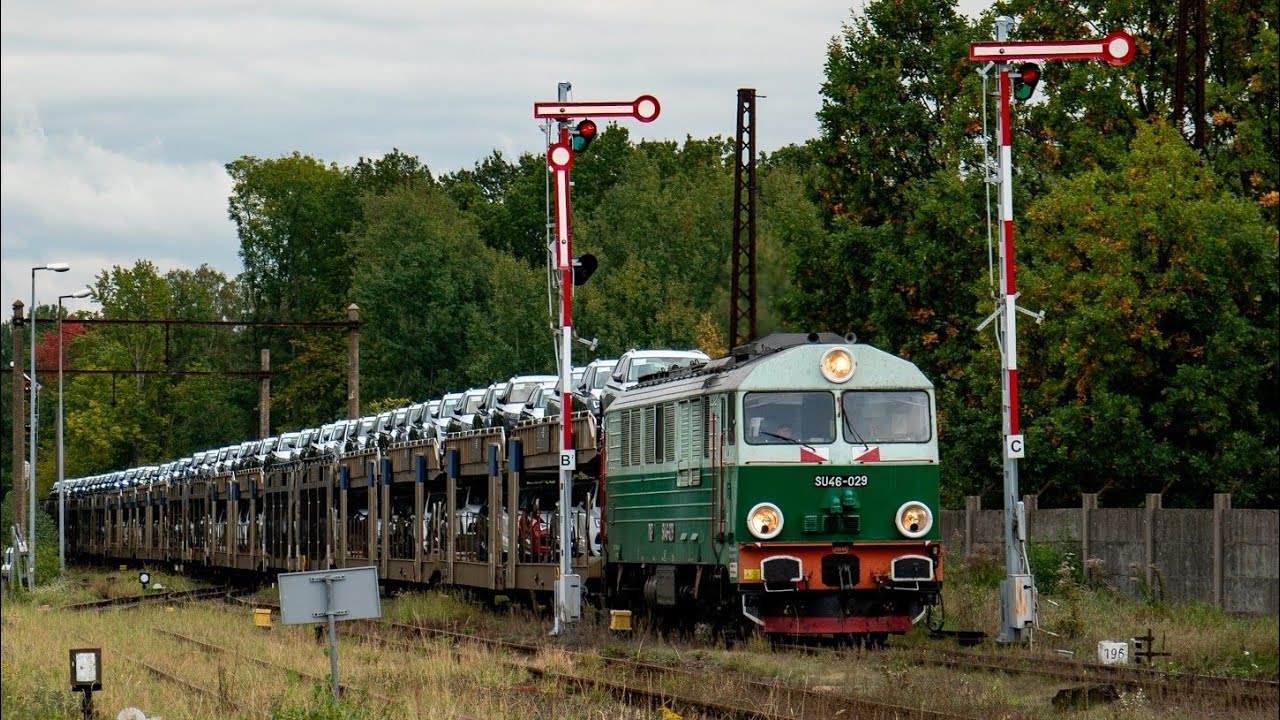 SU46-029 z transportem aut w Zawidowie i Jerzmankach