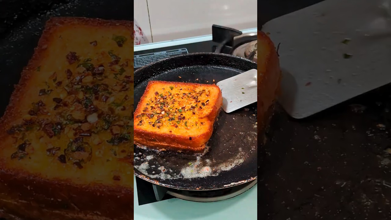 😍🌶️🌶️Tasty Spicy Garlic Bread | Instant Evening Snack 😍🍞| Easy recipe | Must try #food