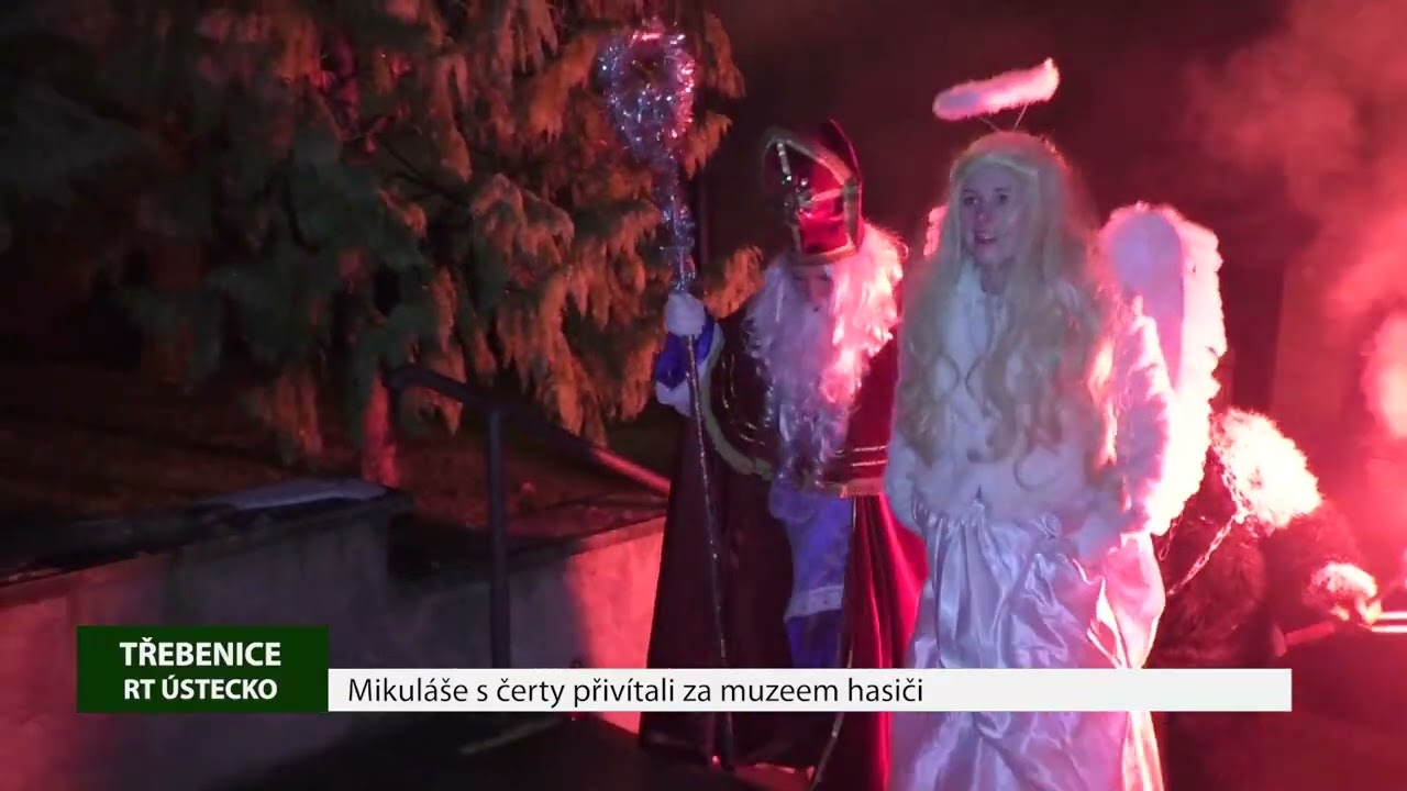 TŘEBENICE: Mikuláše s čerty přivítali za muzeem hasiči