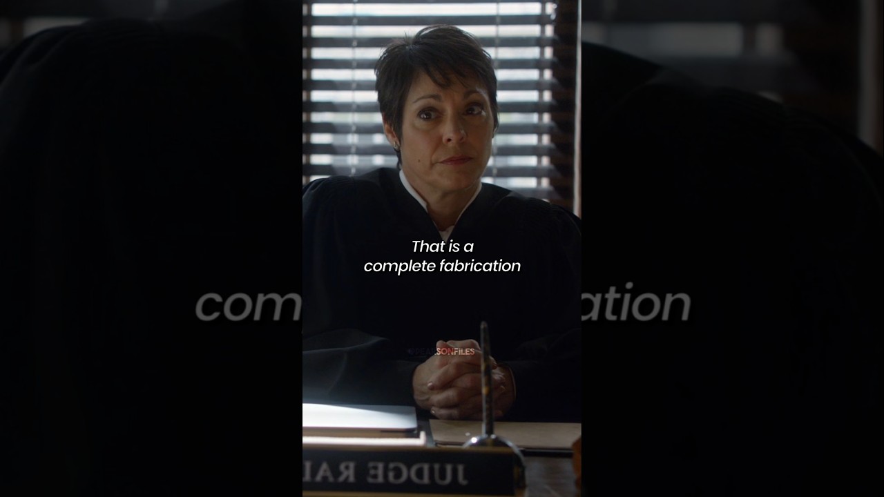 Mike Uses his Photographic Memory to Counter the Federal Prosecutor's Argument | Suits #Lawyer