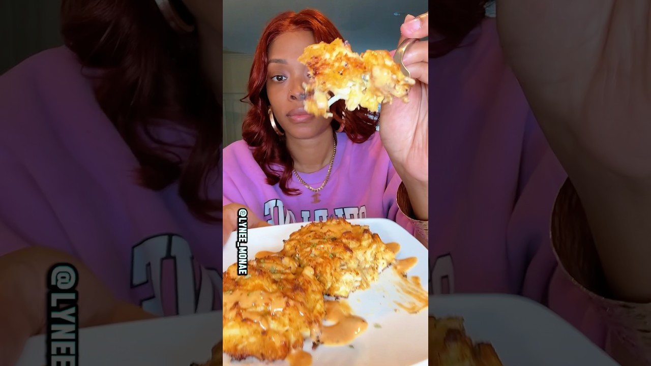 Let&rsquo;s make some of the best crab cakes!! #cooking #cookingchannel #crabcake #seafood #shortsvideo