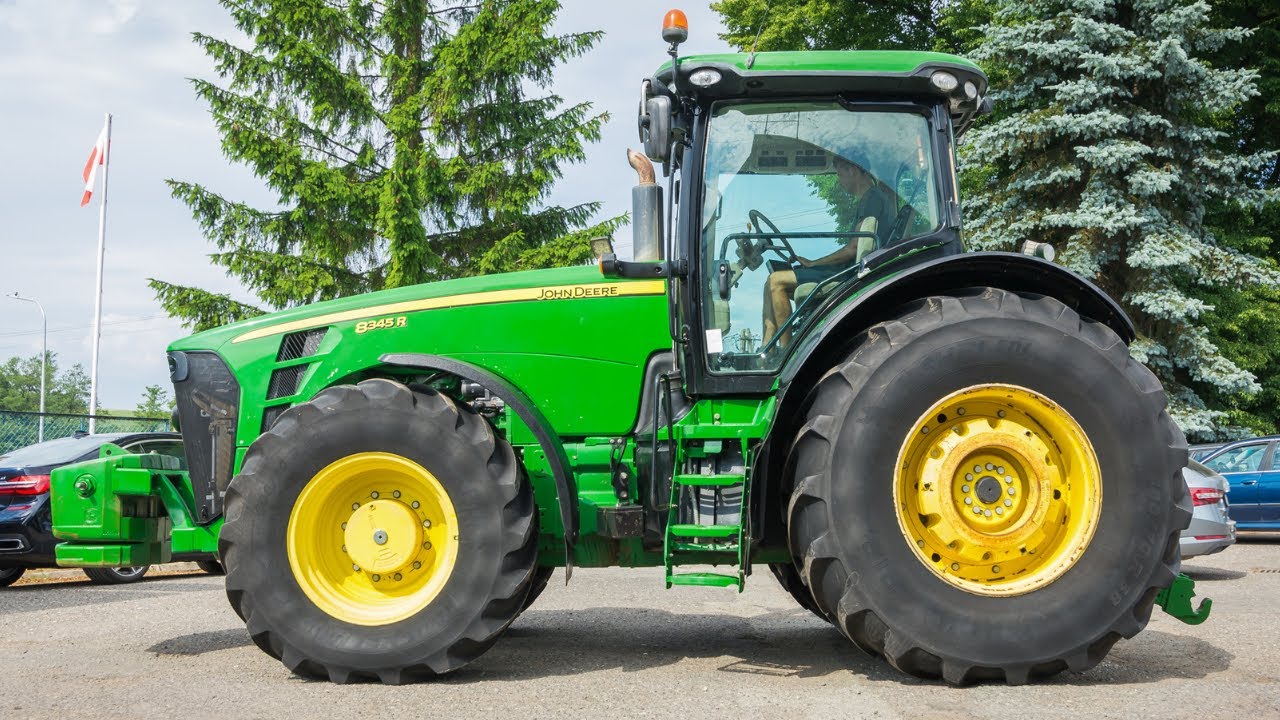John Deere 8345R