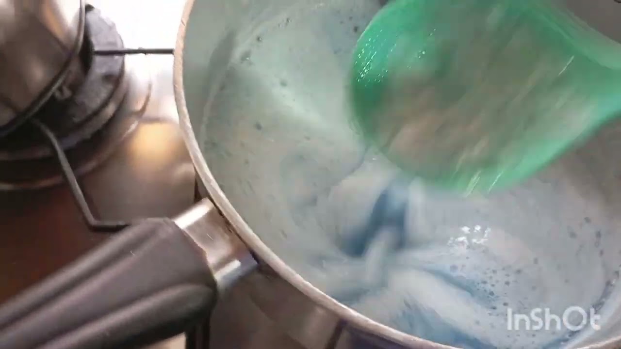 Fiz sabao liquido caseiro com pouquissimos ingredientes