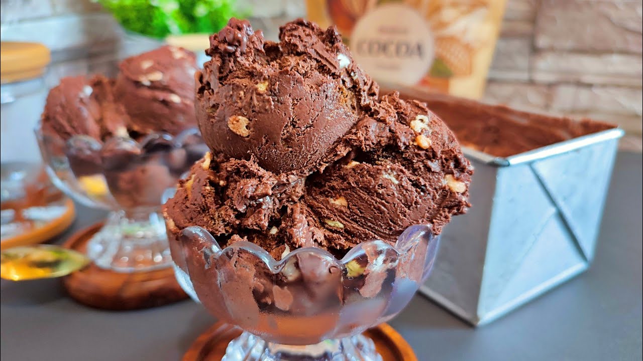 Best Homemade Rocky Road Ice Cream Super Loaded! Sakto ngayong Summer!