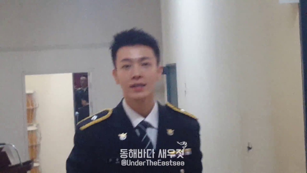 [Fancam] 161228 동해 서울경찰홍보단 힐링콘서트 퇴근길