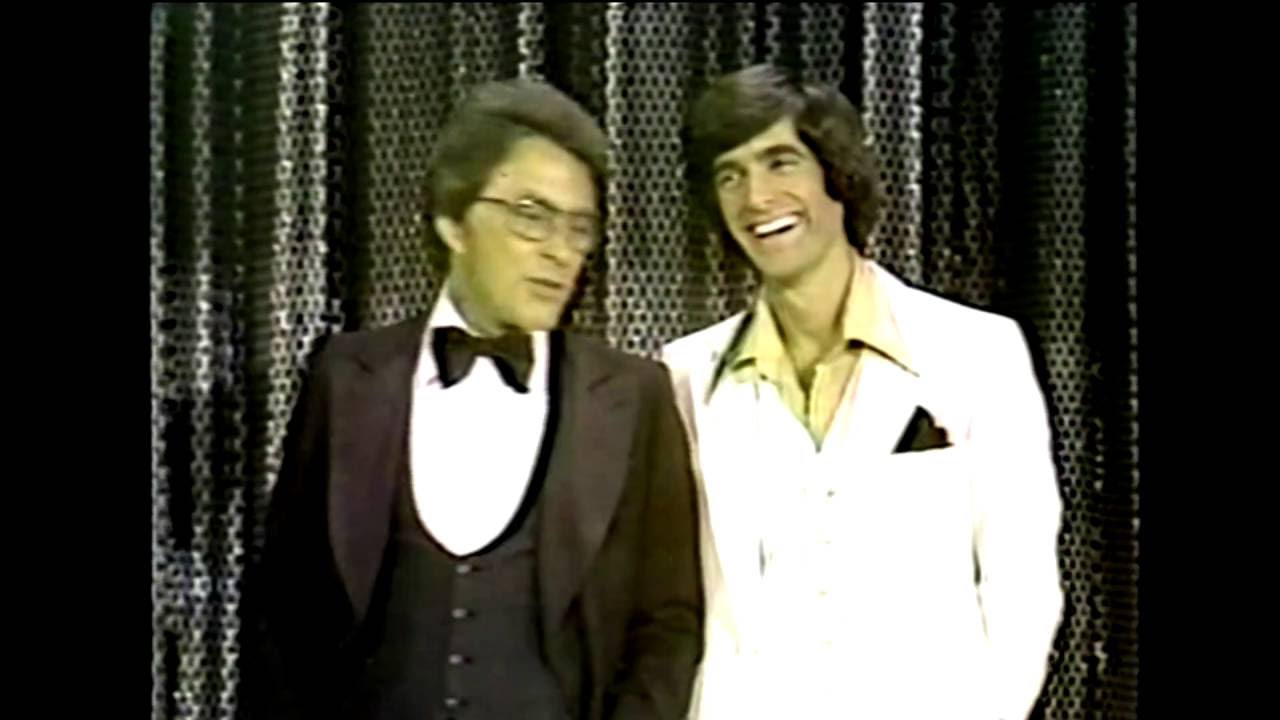 David Copperfield Does Magic With 