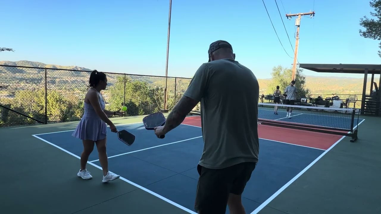 Nana/Kev vs Erin/Justin. Game 4