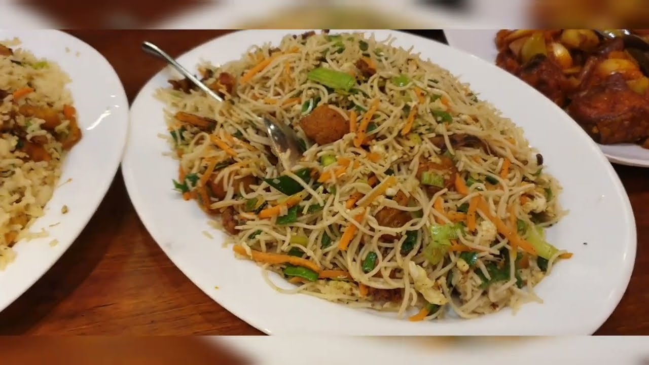ஜே கொட்டலில் ஒரு treat கொடுத்த போது,subscribe my Chanel/J Hotel Ariyalai in Jaffna