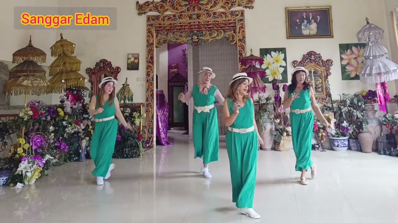 Winning horse line dance by Sanggar Edam, Choreographer : Ria Vos & Kate Sala