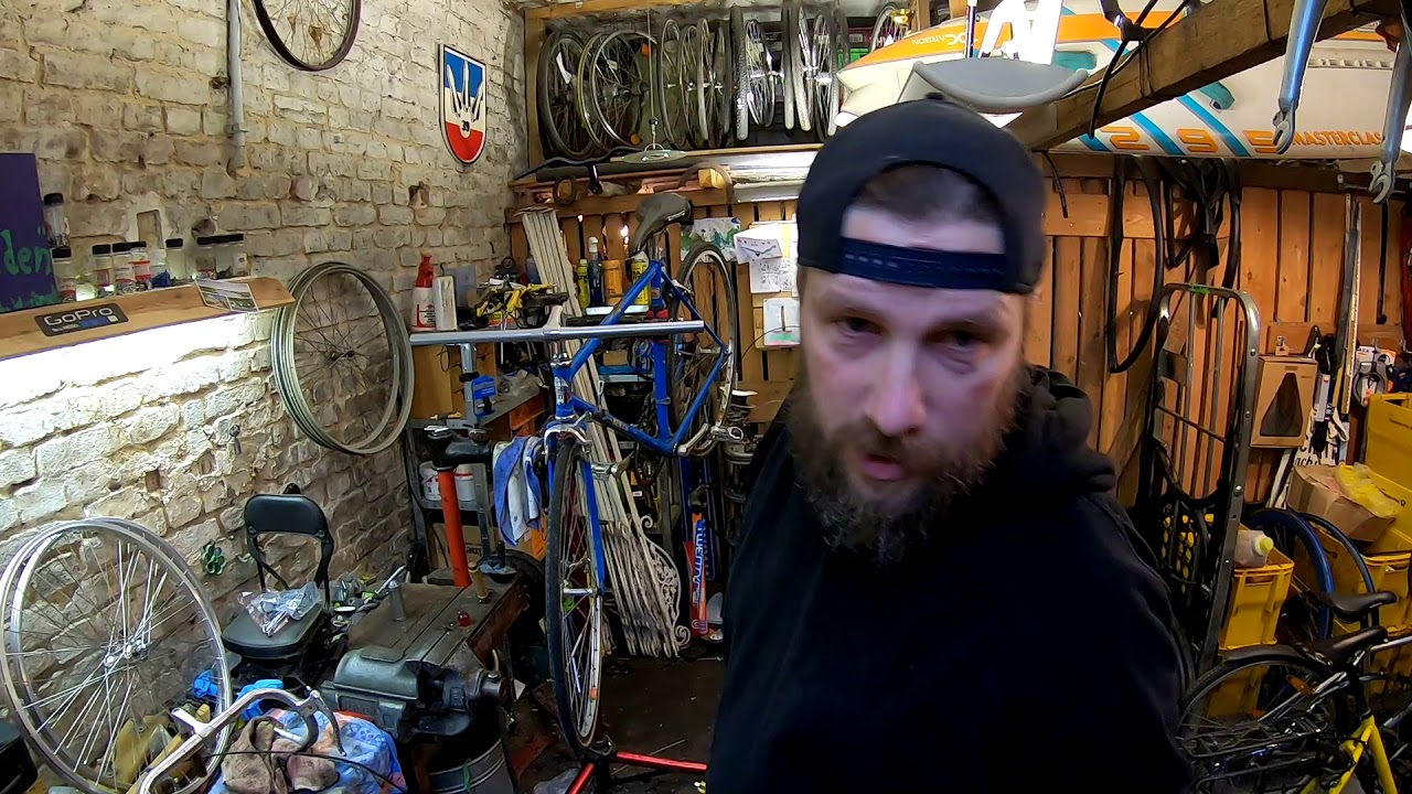 Bertin Rennrad Umbau, gerader Lenker, passende Bremshebel, aufrechte Position