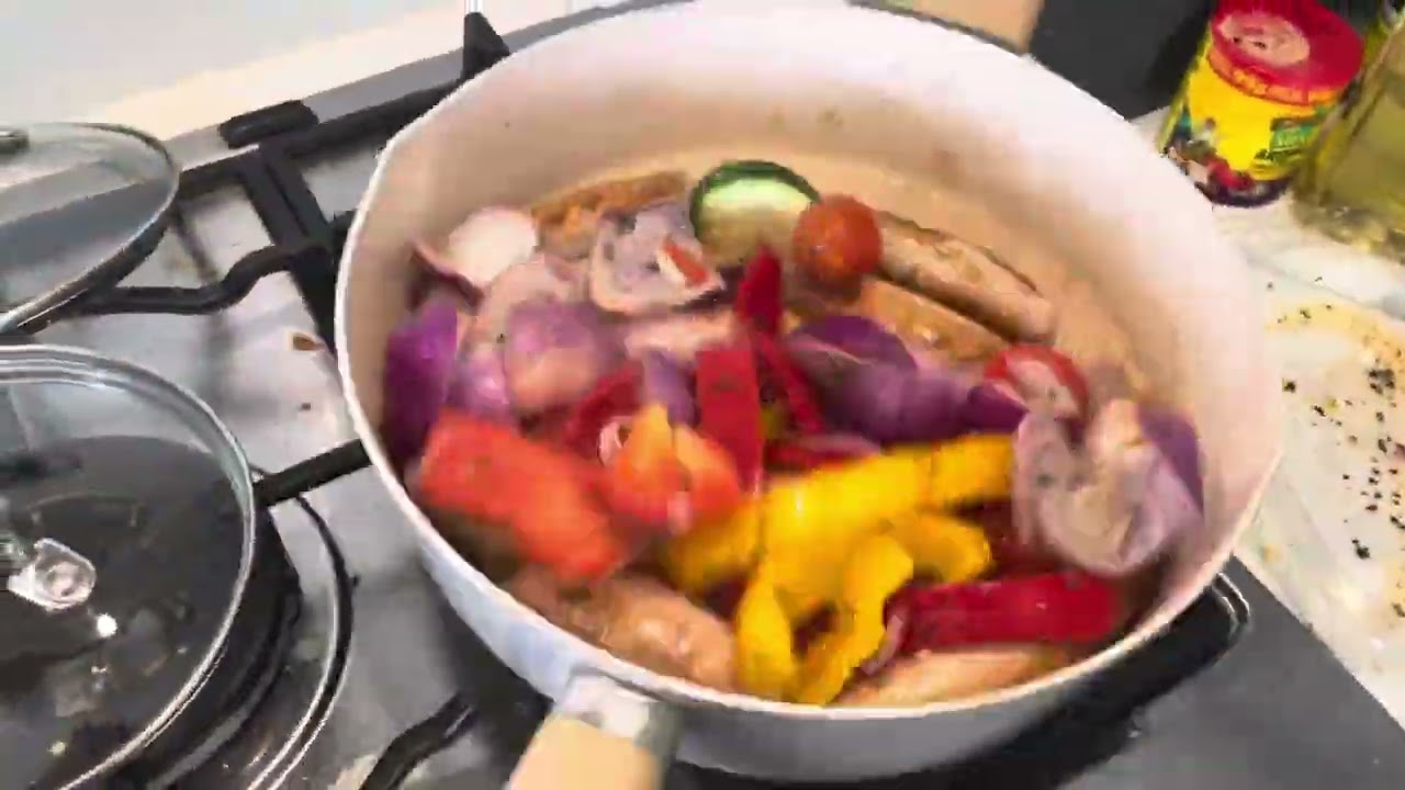 Sausage, Mash & Mushroom Gravy part 2: #athletenutrition #rodneyskitchen 