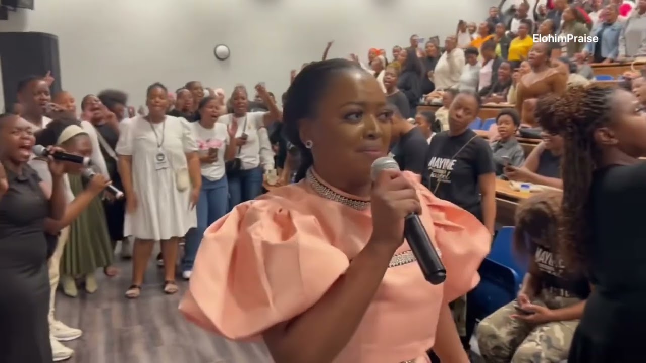 Sindi Ntombela- Wenhliziyo yam medley 🙌🔥🔥😭