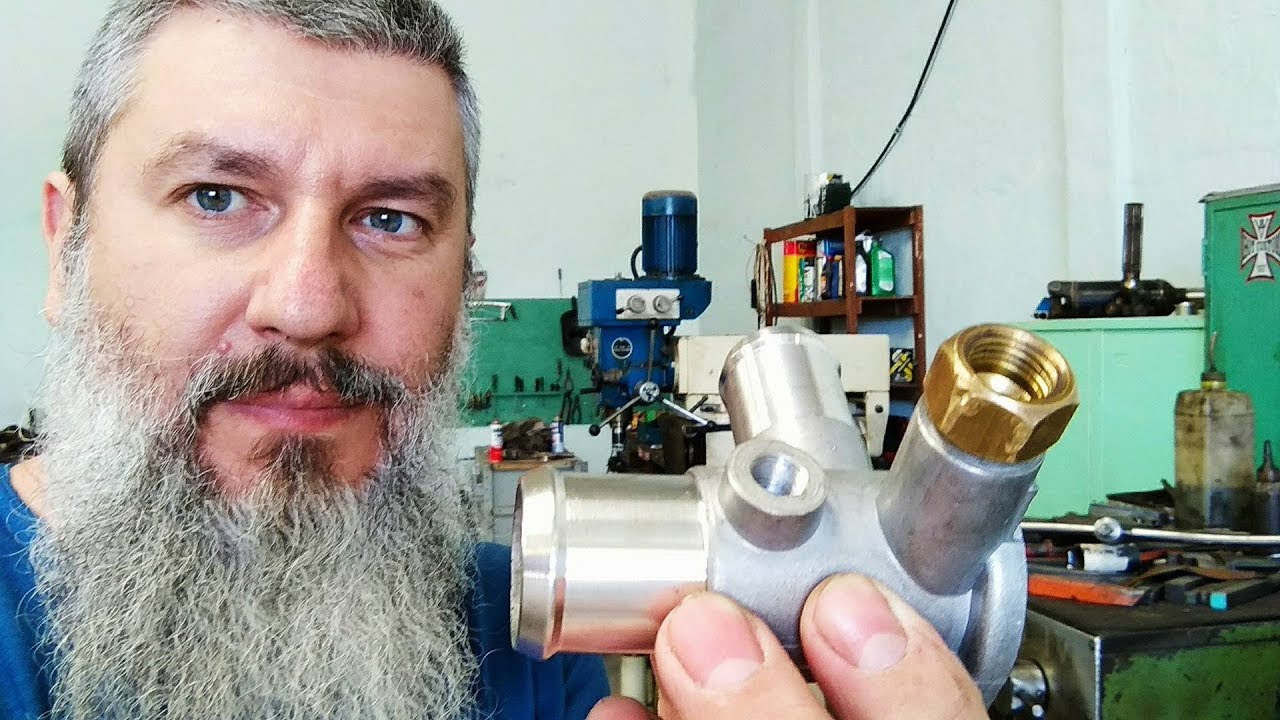 FAZENDO ROSCA EM ALUMÍNIO