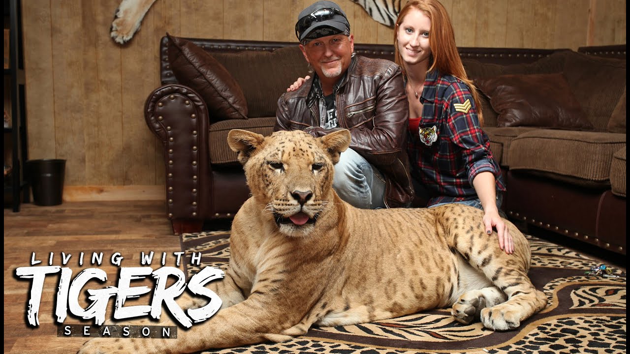 The Man Who Bought Joe Exotic's Zoo | LIVING WITH TIGERS SEASON