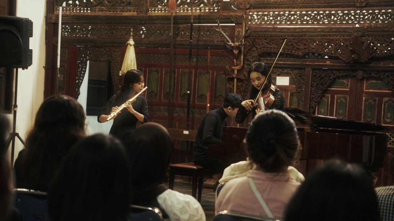 Playing Love - Ennio Moriconne | Vinda Cantika, Nirmana Nada, Benedictus Ziven | Kasih Bersua